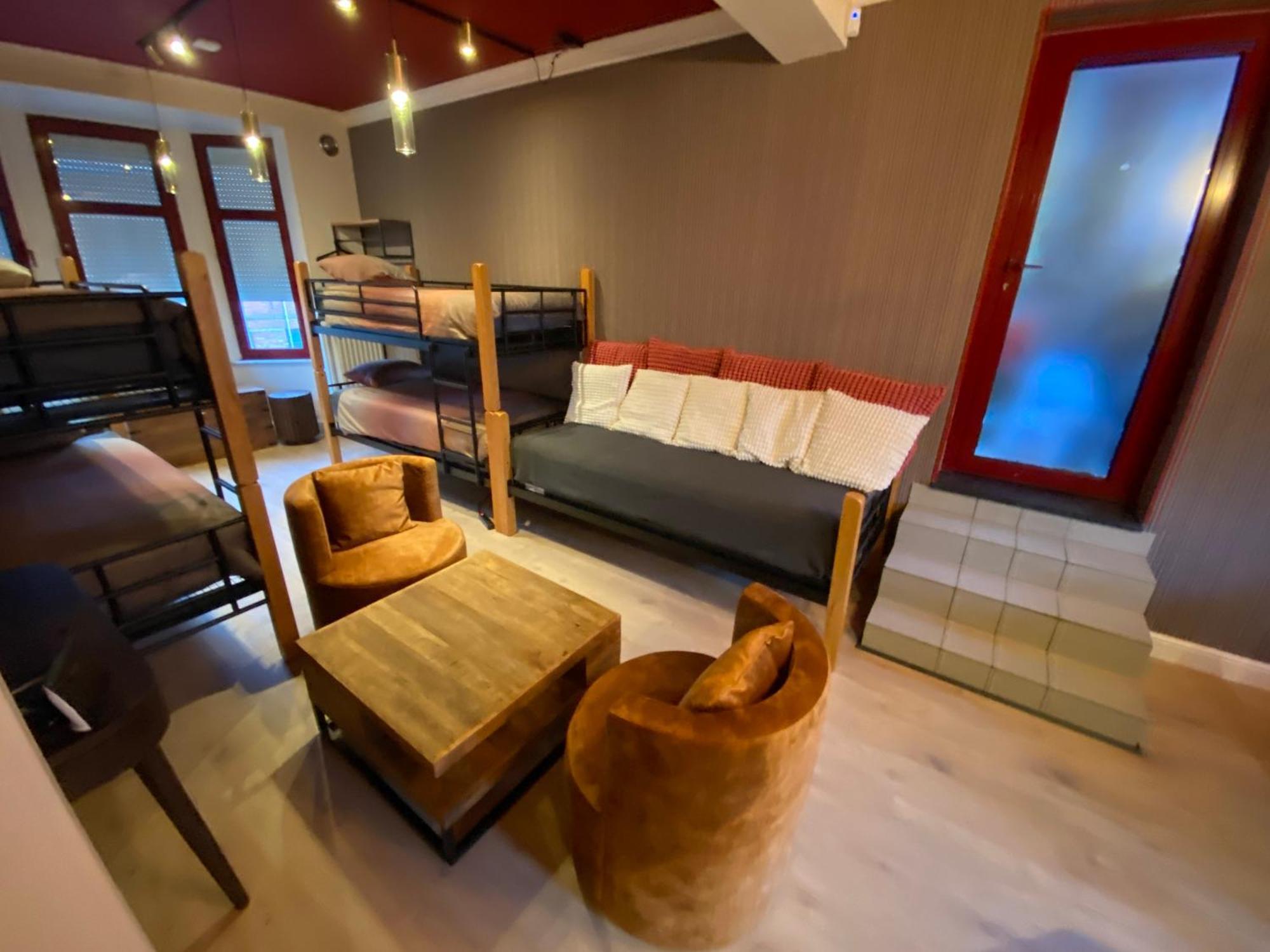J And R Brussels City Apartment מראה חיצוני תמונה